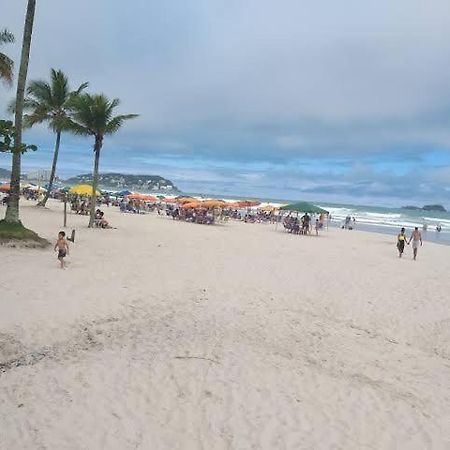 Apto Aconchegante Pe Na Areia Гуаружа Экстерьер фото